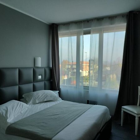 Hotel Noventa Noventa Vicentina Bagian luar foto